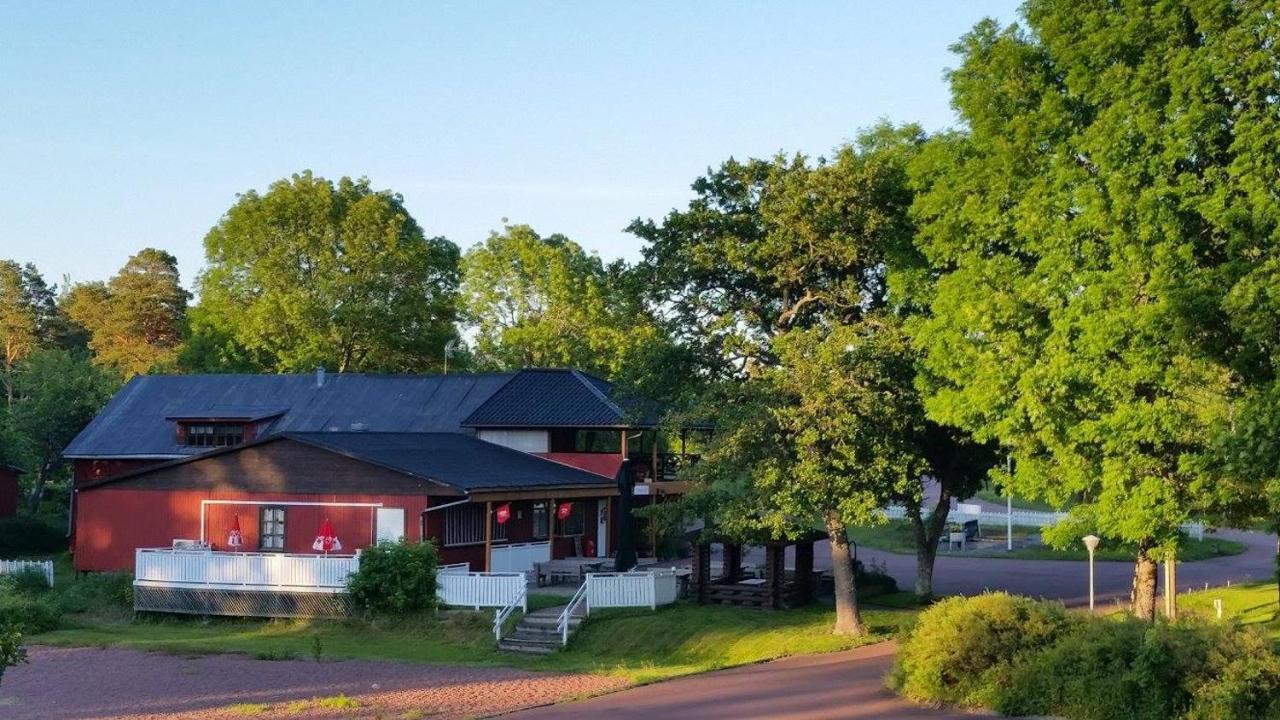 Basto Hotell & Konferens Palsbole Экстерьер фото